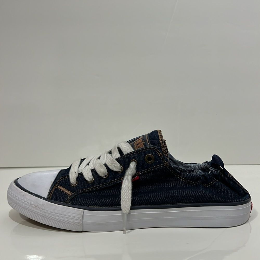Levi’s Blue Denim‎ Slip On Lace Up Sneaker Shoes Size 8.5 - Picture 3 of 14